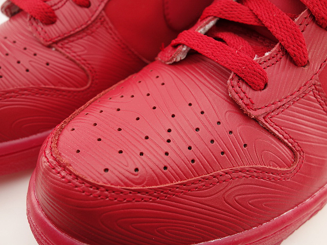 希少❗️未使用❗️NIKE DUNK HIGH UNIVERSITY RED 317982-617 Nike Dunk High 'Red Wood Grain' 317982-617