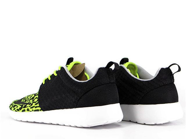 ROSHERUN FB 580573-701 - 2