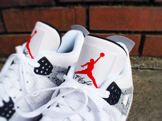 NIKE AIR JORDAN 4 RETRO OG01