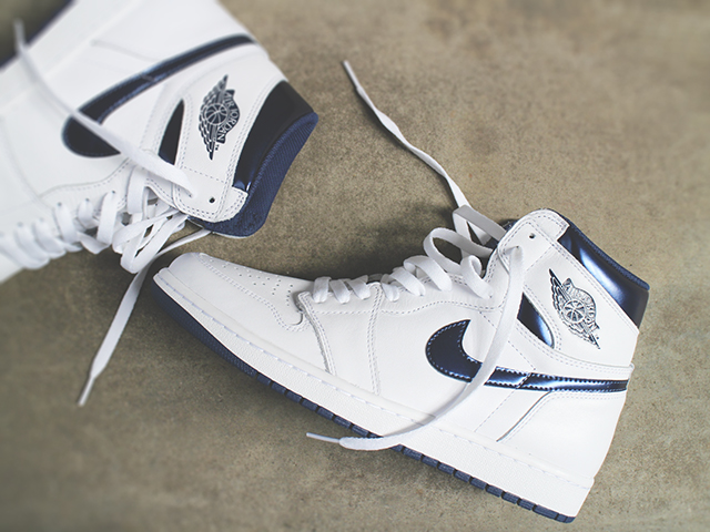 NIKE AIR JORDAN 1 RETRO HIGH OG01