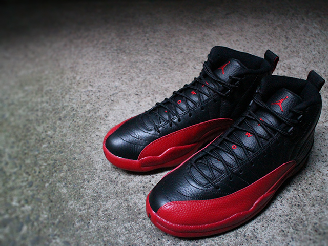 NIKE AIR JORDAN 12 RETRO01