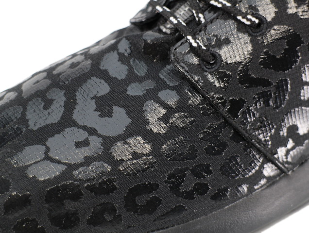 WMNS ROSHERUN PRM 525321-001 - 6