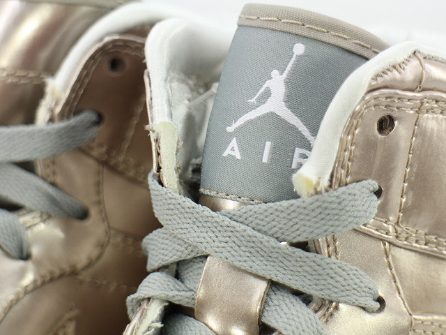 AIR JORDAN 1 RETRO HIGH - スニーカーショップSKIT