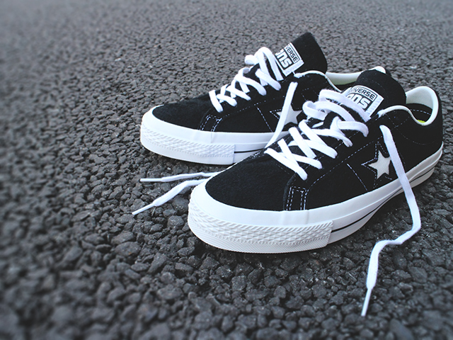 CONVERSE ONE STAR HAIRY SUEDE01