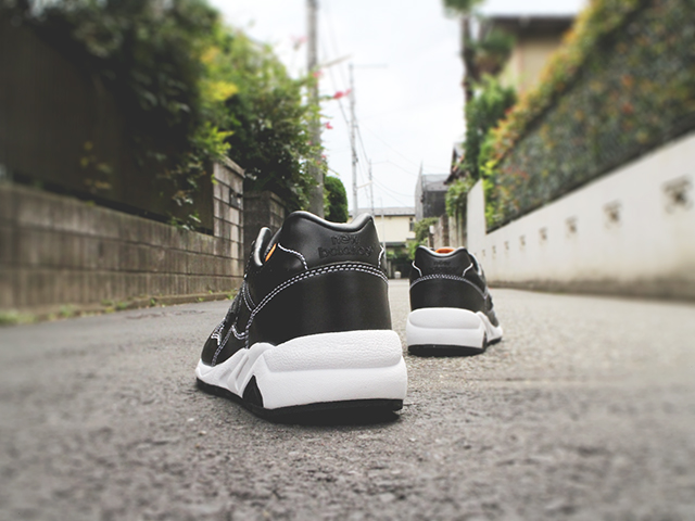 NEW BALANCE MRT580 WM01