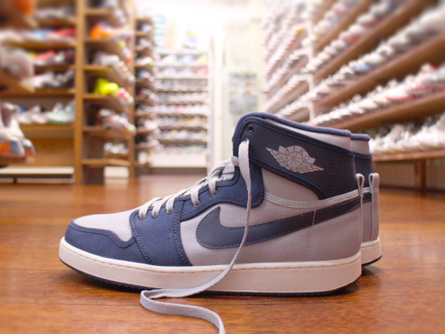 NIKE AIR JORDAN 1 KO HI OG01
