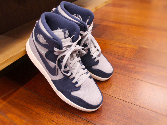 NIKE AIR JORDAN 1 KO HI OG01