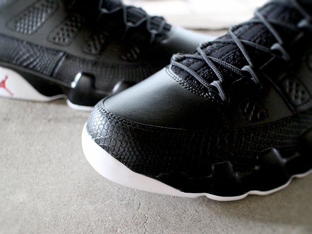 NIKE AIR JORDAN 9 RETRO LOW01