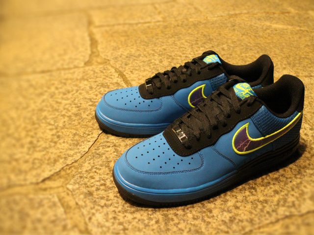NIKE LUNAR FORCE 1 LTHR01