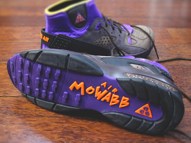 NIKE MOWABB OG01