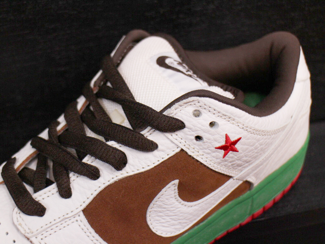 NIKE DUNK LOW PRO SB01
