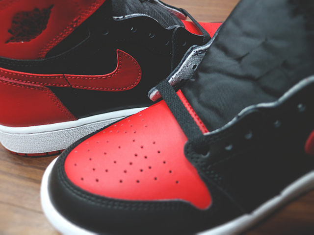 NIKE AIR JORDAN 1 RETRO HIGH OG BG01
