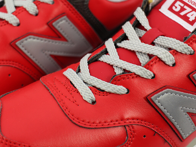 [新品]赤のみ 未使用 NEW BALANCE ニューバランス M574RDJ ランニングシューズ