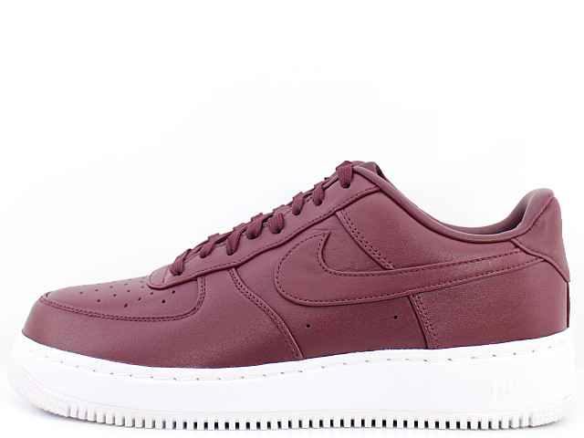NIKELAB AIR FORCE 1 LOW 555106-661