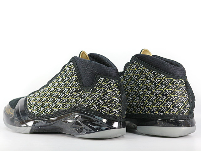 AIR JORDAN 23 TROPHY ROOM 853336-023 - 3