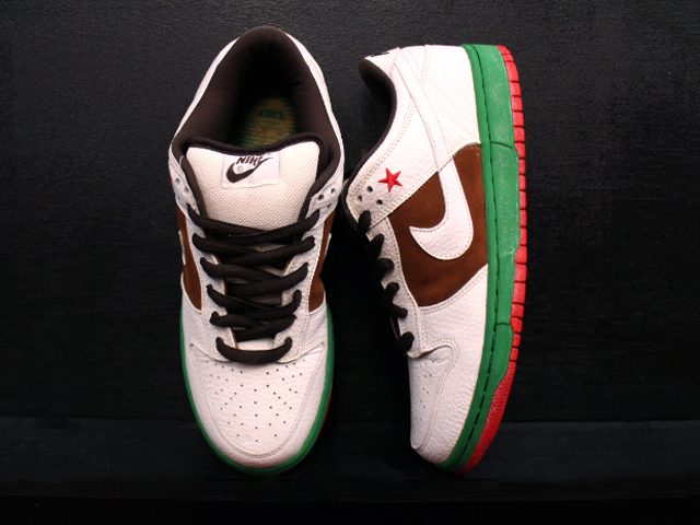 NIKE DUNK LOW PRO SB01
