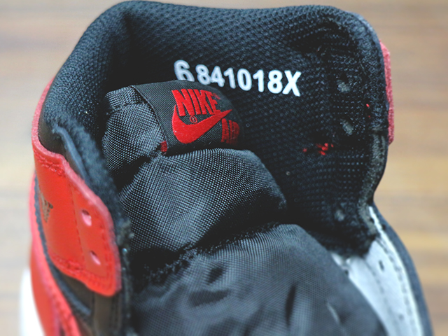 NIKE AIR JORDAN 1 RETRO HIGH OG BG01