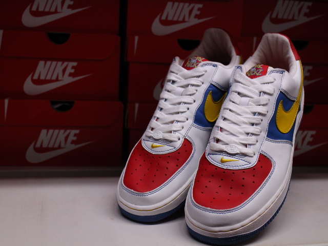 NIKE AIR FORCE 1 LOW01