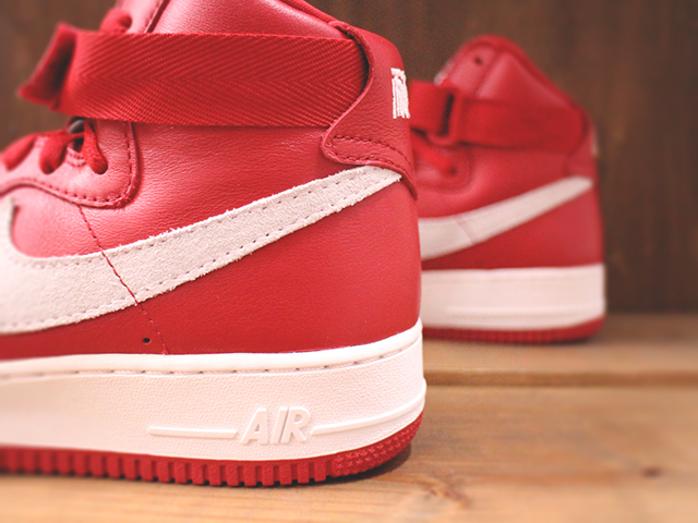 NIKE AIR FORCE 1 HIGH RETRO QS “RED/WHITE”01