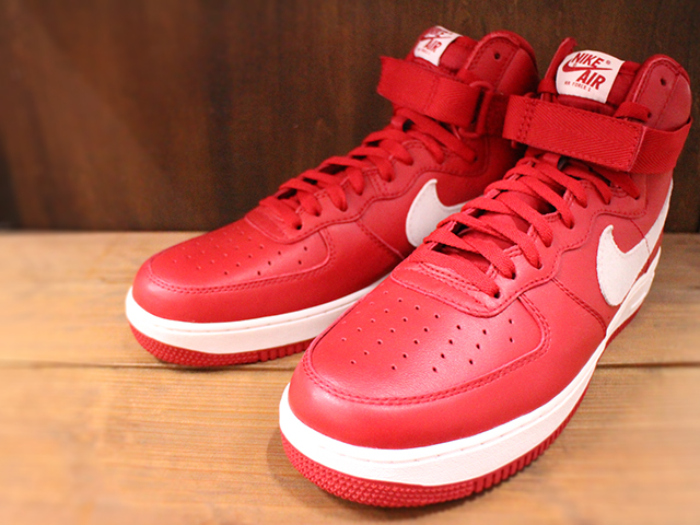 NIKE AIR FORCE 1 HIGH RETRO QS “RED/WHITE”01