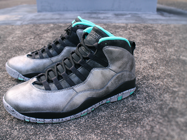 AIR JORDAN 10 RETRO 30TH “LADY LIBERTY”01