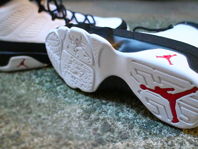 NIKE AIR JORDAN 9 RETRO “WHITE/TRUE RED-BLACK”01