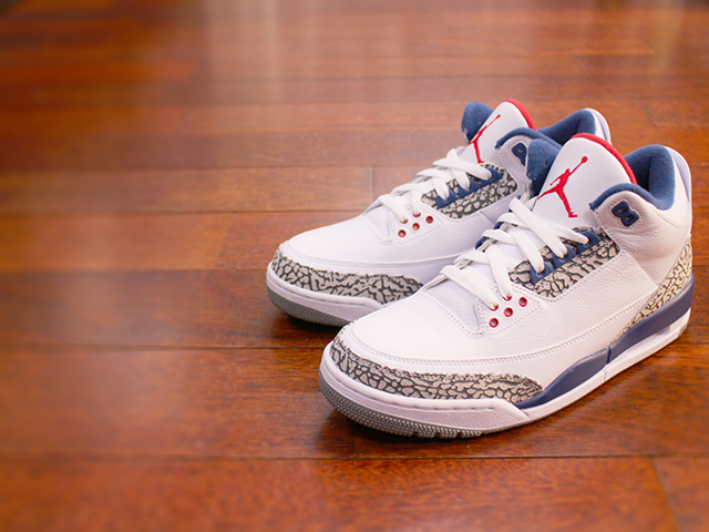 NIKE AIR JORDAN 3 RETRO OG “WHITE/FIRE RED-TRUE BLUE”01