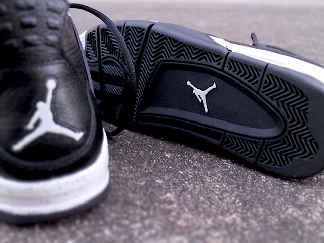 NIKE AIR JORDAN 4 RETRO LS “OREO/BLACK/TECH GREY-BLACK”01