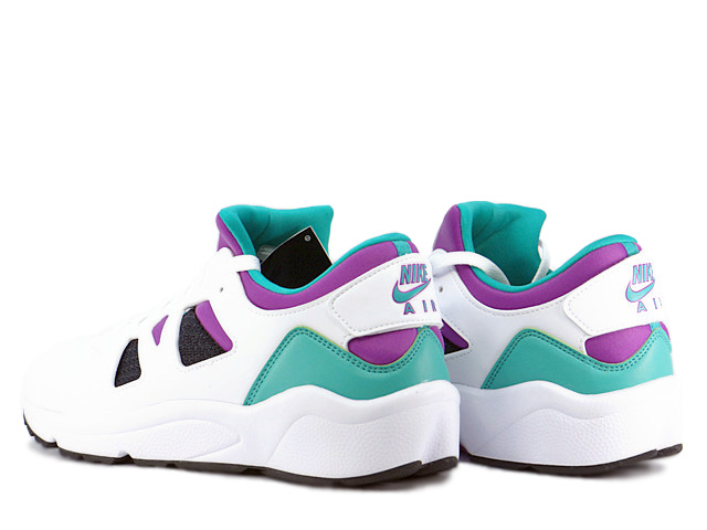 AIR HUARACHE INTERNATIONAL 819480-105 - 2
