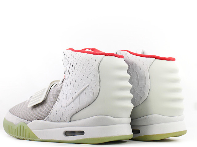 AIR YEEZY 2 NRG 508214-010 - 2