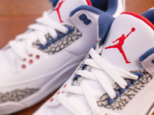 NIKE AIR JORDAN 3 RETRO OG “WHITE/FIRE RED-TRUE BLUE”01