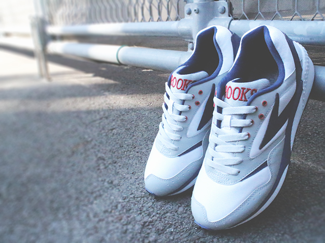 BROOKS HERITAGE MOJO “HIGH RISE/BIJOU BLUE/WHITE/TRUE RED”01