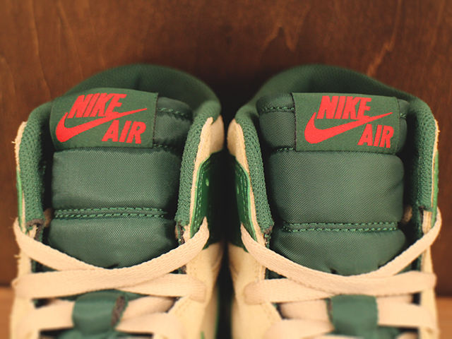 NIKE AIR JORDAN 1 HIGH THE RETURN “SAND DUNE/UNVERSITY RED-GORGE GREEN-WHITE”01