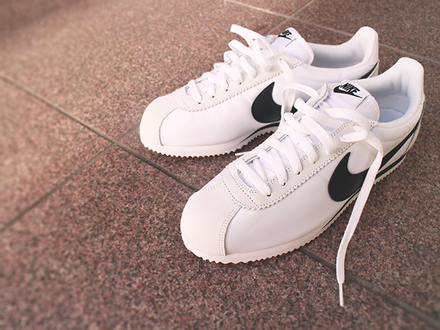 NIKE CLASSIC CORTEZ NYLON “WHITE/BLACK-LIGHT BONE”01