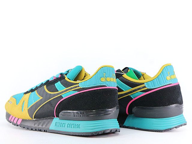 NIKEスニーカー s-l1200.jpg