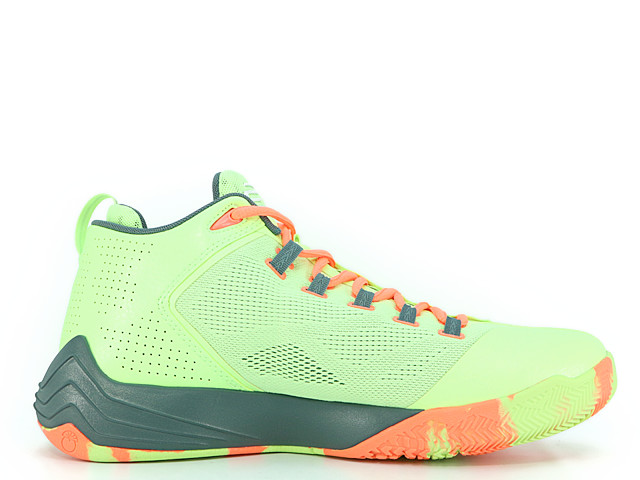JORDAN CP3.9 AE 833909-303 - 3