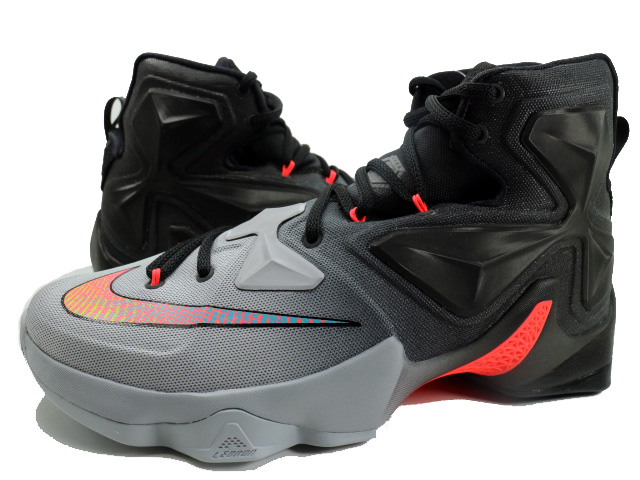 LEBRON 13 807219-060 - 1