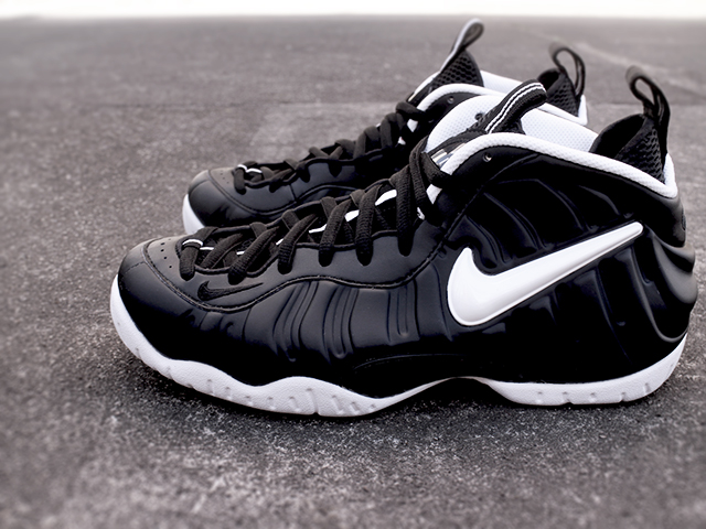 AIR FOAMPOSITE PRO “DR. DOOM/BLACK/WHITE-BLACK”01