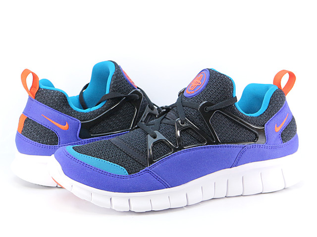 FREE HUARACHE LIGHT 555440-085 - 1