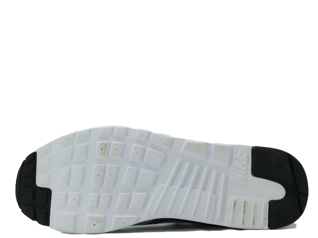 AIR MAX TAVAS ESSENTIAL 725073-002 - 4