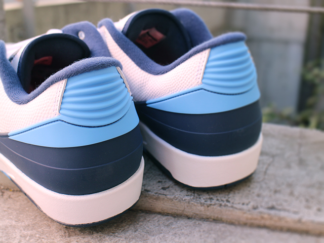 AIR JORDAN 2 RETRO LOW “WHITE/UNVRSTY BLUE”01