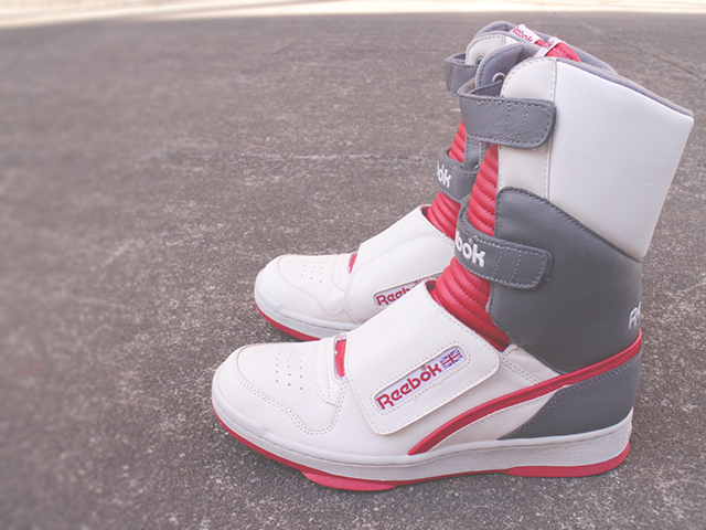 REEBOK ALIEN STOMPER HI “EXCELLENT RED/SNOWY GREY”01