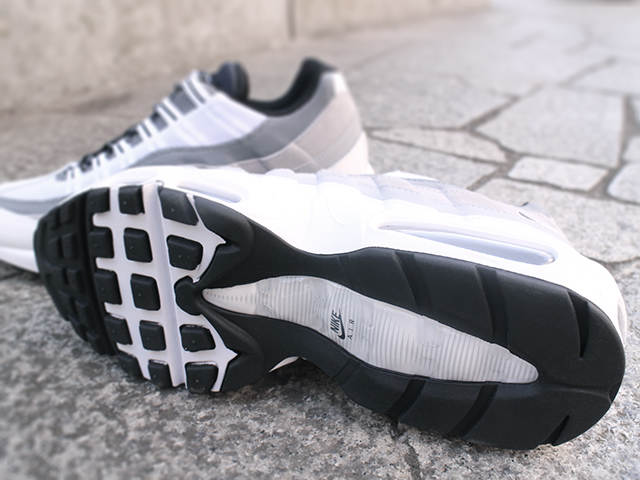 NIKE AIR MAX 95 ESSENTIAL “WHITE/BLACK-WOLF GREY”01