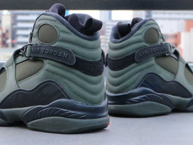 AIR JORDAN 8 RETRO “TAKE FLIGHT”01