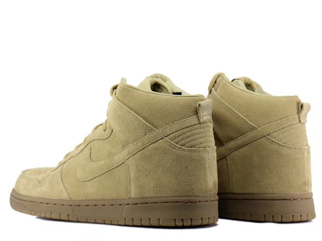 nike dunk apc