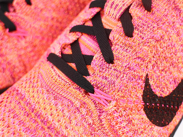 WMNS FREE TR FLYKNIT 718785-800 - 5