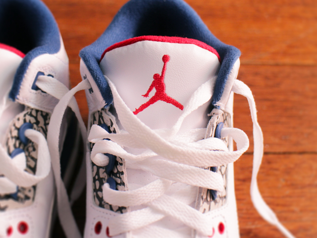 NIKE AIR JORDAN 3 RETRO OG BG “WHITE/FIRE RED-TRUE BLUE”01