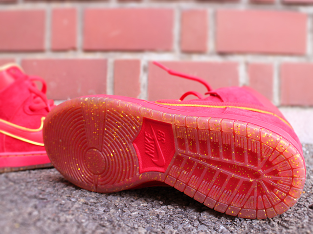 NIKE DUNK HIGH PREMIUM SB “RED ENVELOPE”01