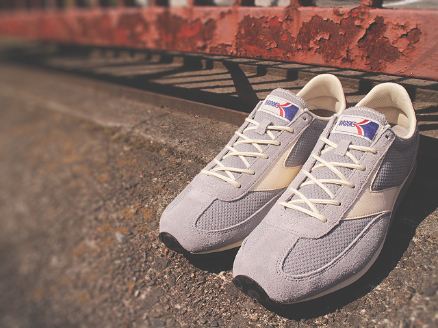 BROOKS HERITAGE VANGUARD “FROST GREY/PALOMA/ROSEWOOD”01