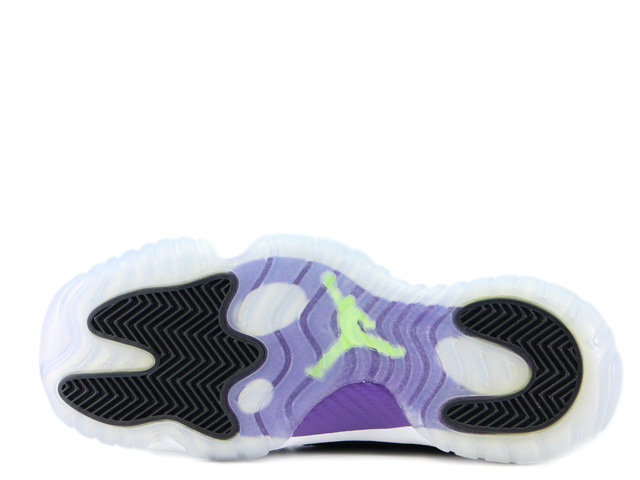 AIR JORDAN FUTURE LOW GG 724814-032 - 4